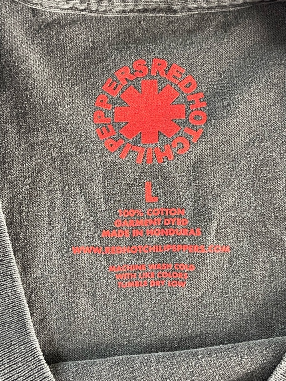 Red Hot Chili Peppers 2022 Unlimited Love World Tour Black Graphic Tee, Large - Picture 6 of 11
